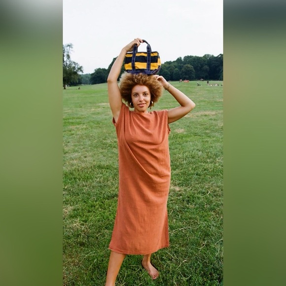 Curator Breezy Caftan Dress With Pockets in Tabasco Size XS - Picture 6 of 6